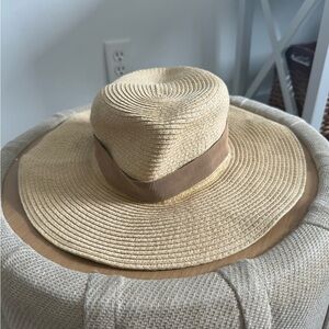Madewell packable wide brim hat - size S/M